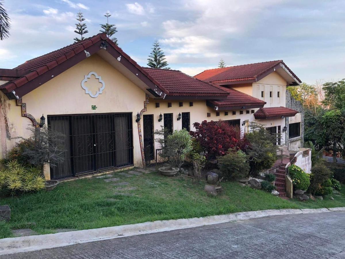 Tagaytay Bnr Guesthouse 4Br With Balcony 12-14 Guest Tagaytay City Exteriér fotografie